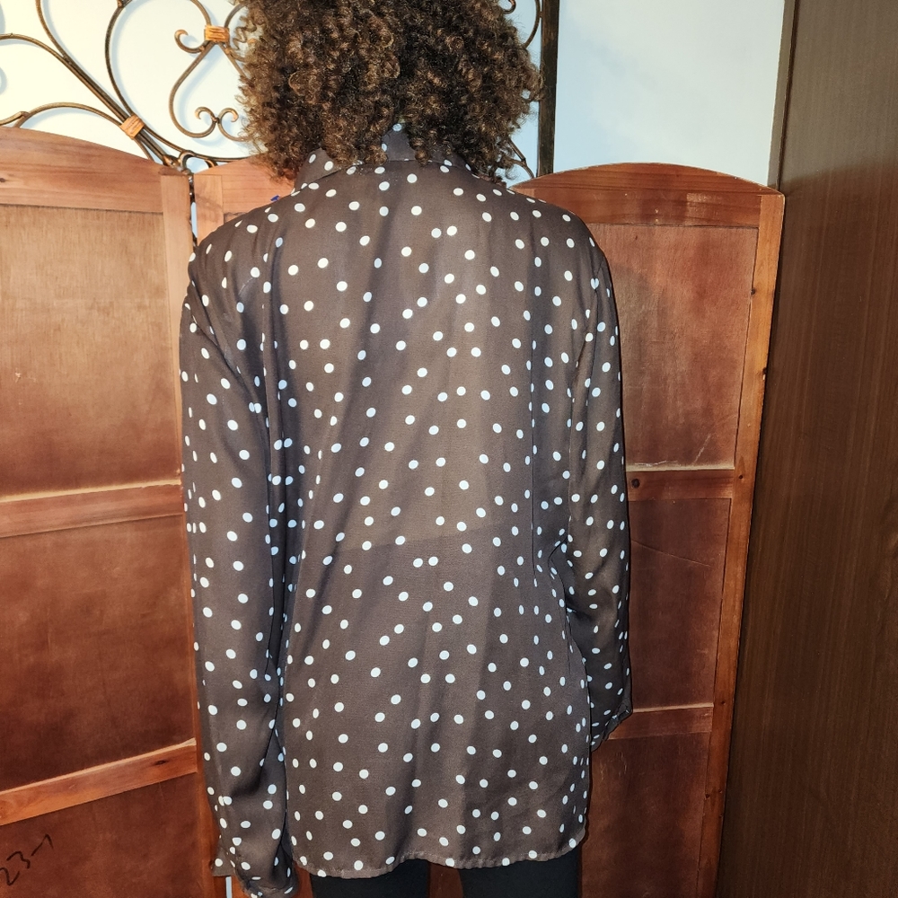 Women's blouse - Picture 5 of 7